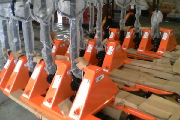 Pallet Jacks - Lifting Equipment - East Elite