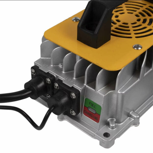 24v 40Amp 220v Smart Charger for pallet jacks and stackers and other driven equipment